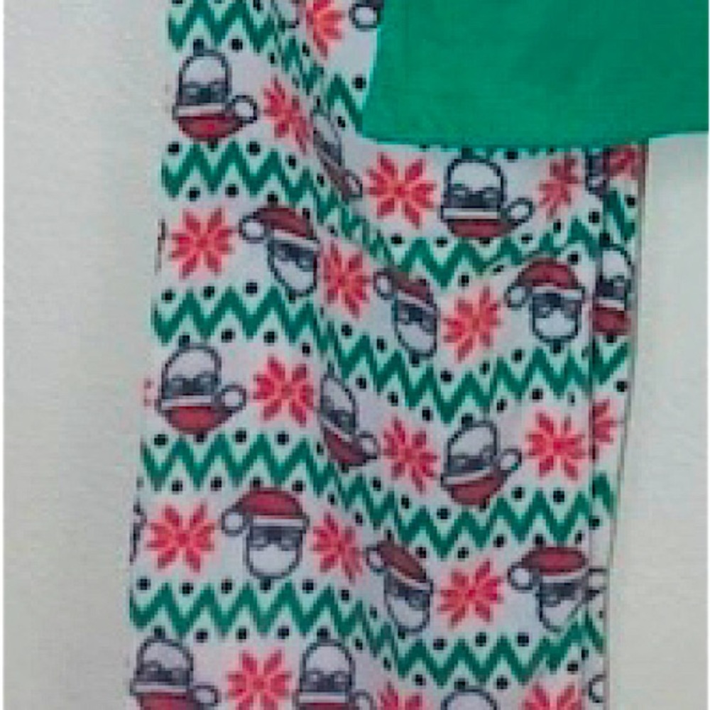 NWT Secret Santa Soft Fleece 2 pc Short Sleeve Christmas Team Santa Pajamas Med - Picture 5 of 6
